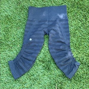 Lululemon cropped Capri